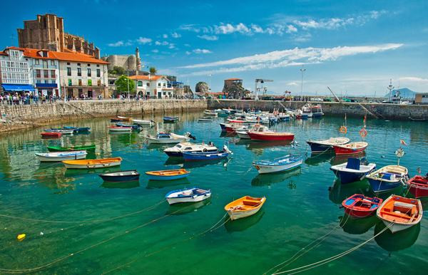 Castro Urdiales, pueblo con encanto en Cantabria