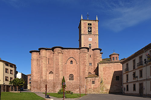 Monasterio de Santa María la Real Románico en el camino de Santiago
