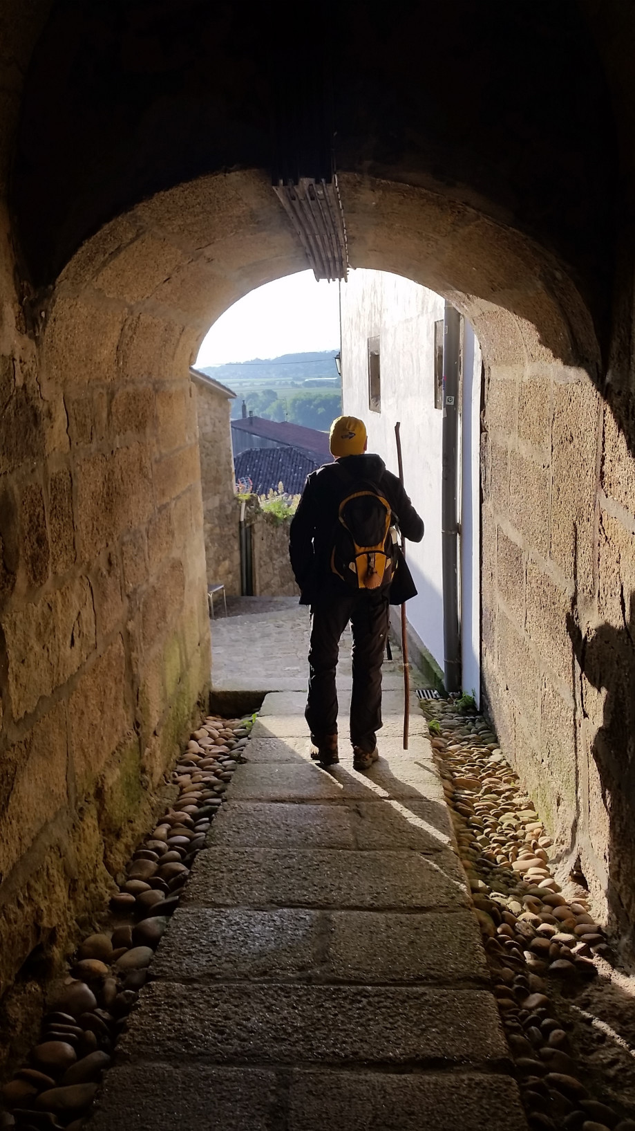 Ángel Pérez recorriendo el Camino Portugués