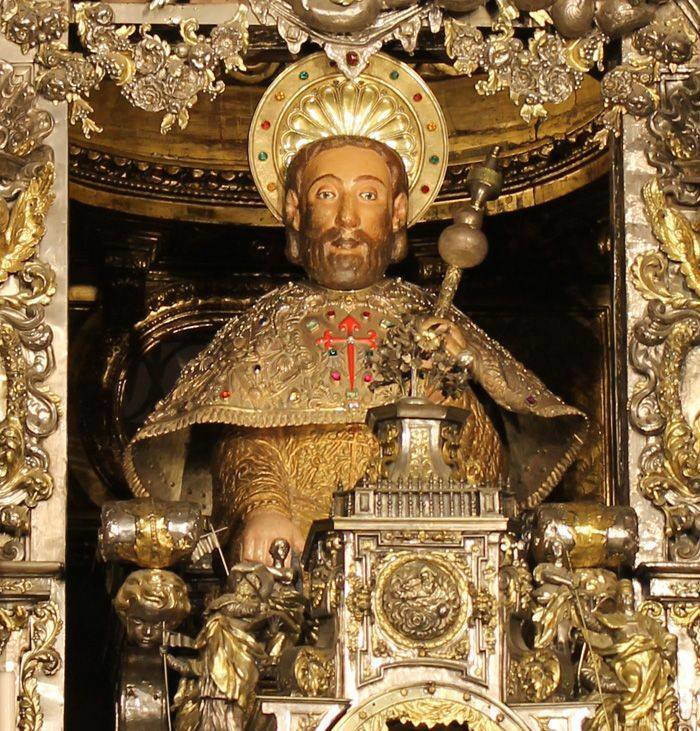 Esclavina del Apóstol Santiago en la Catedral de Santiago de Compostela