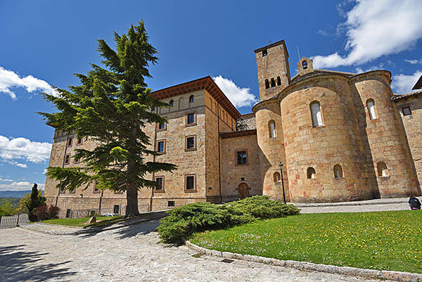 hospedarse en monasterio de leyre