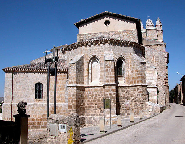 Iglesia templaria en el camino de santiago