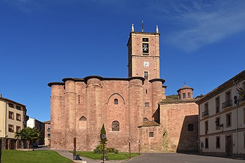 Monasterio de Santa María la Real Románico en el camino de Santiago