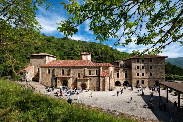 Monasterio de Santo Toribio de Liébana