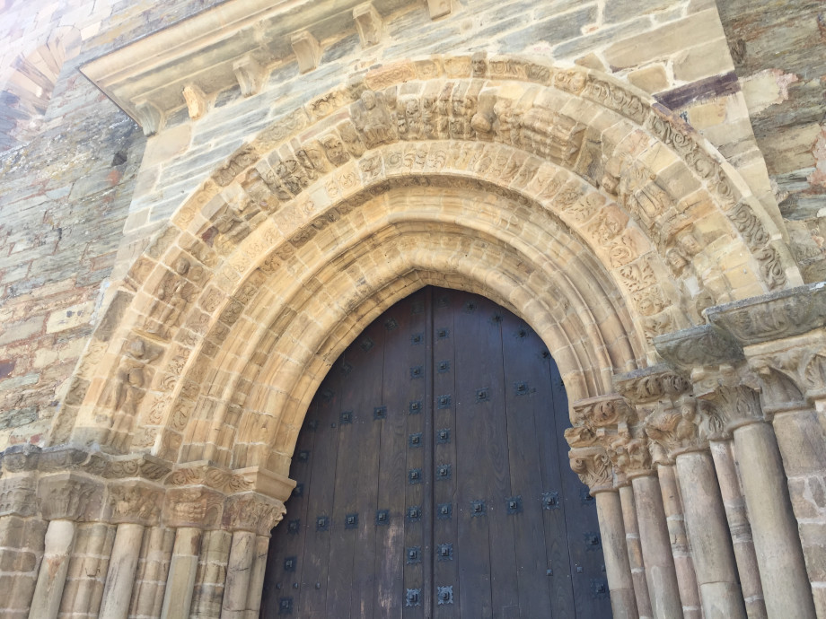 Puerta del Perdón en la Iglesia de Santiago de Villafranca del Bierzo