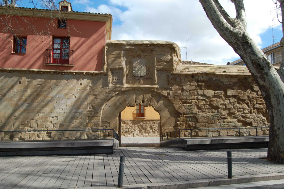Puerta de Revellín en Logroño