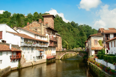 Puente medieval de Saint Jean Pied de Port, inicio del Camino Francés