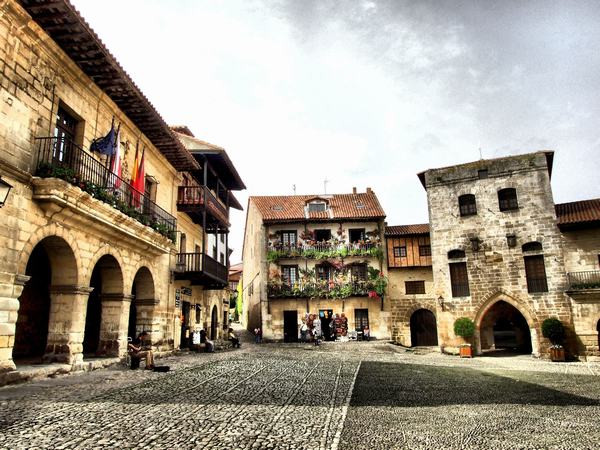 Pueblo con encanto en Cantabria, Santillana del Mar