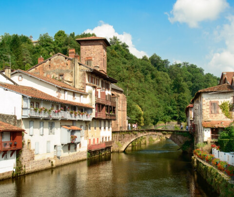 How to arrive to Saint Jean Pied de Port for starting the Camino