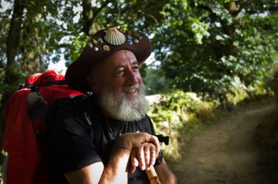 The hands of Mocho, a symbol of friendship on the Camino