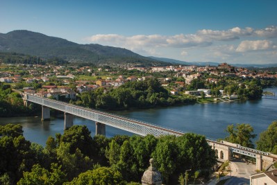 ¿Sabes cómo llegar a Tui para empezar el Camino Portugués?