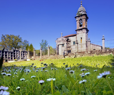 Iglesia de Trasmonte en el Camino a Fisterra