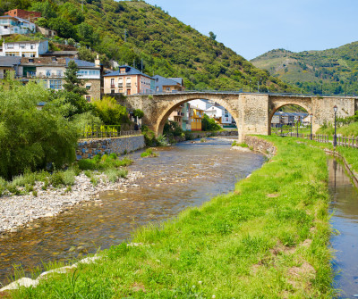 Puente en el Camino de Invierno