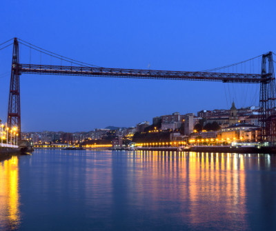 Puente de Bizkaia o puente colgante de Portugalete