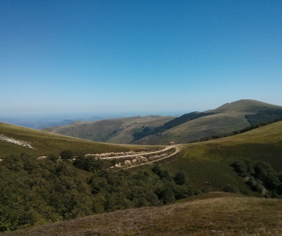 El Camino Francés cruza los Pirineos entre Saint Jean Pied de Port y Roncesvalles