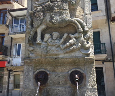 Fuente de Santiago Apóstol en Redondela, Camino Portugués