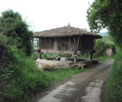 Paisaje del Camino Primitivo entre Grado y Salas