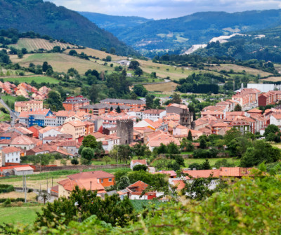 Salas, pueblo del Camino Primitivo