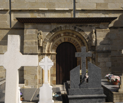 Iglesia de Santa Marta de Tera en el Camino Sanabrés