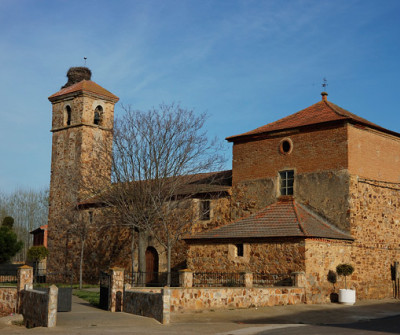 Iglesia en Villabrázaro